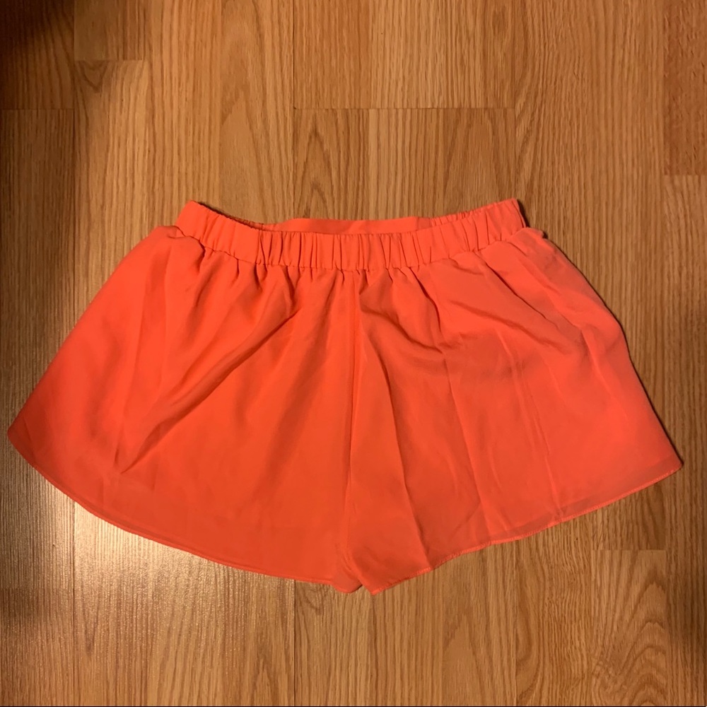 Bcbgeneration Shorts - Picture 3 of 3